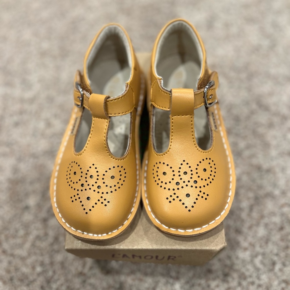 L’AMOUR Mary Janes - brand new in box.